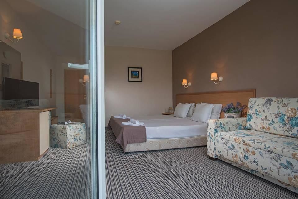 Отель Hotel Eskada Beach - Все включено Ахтопол-35