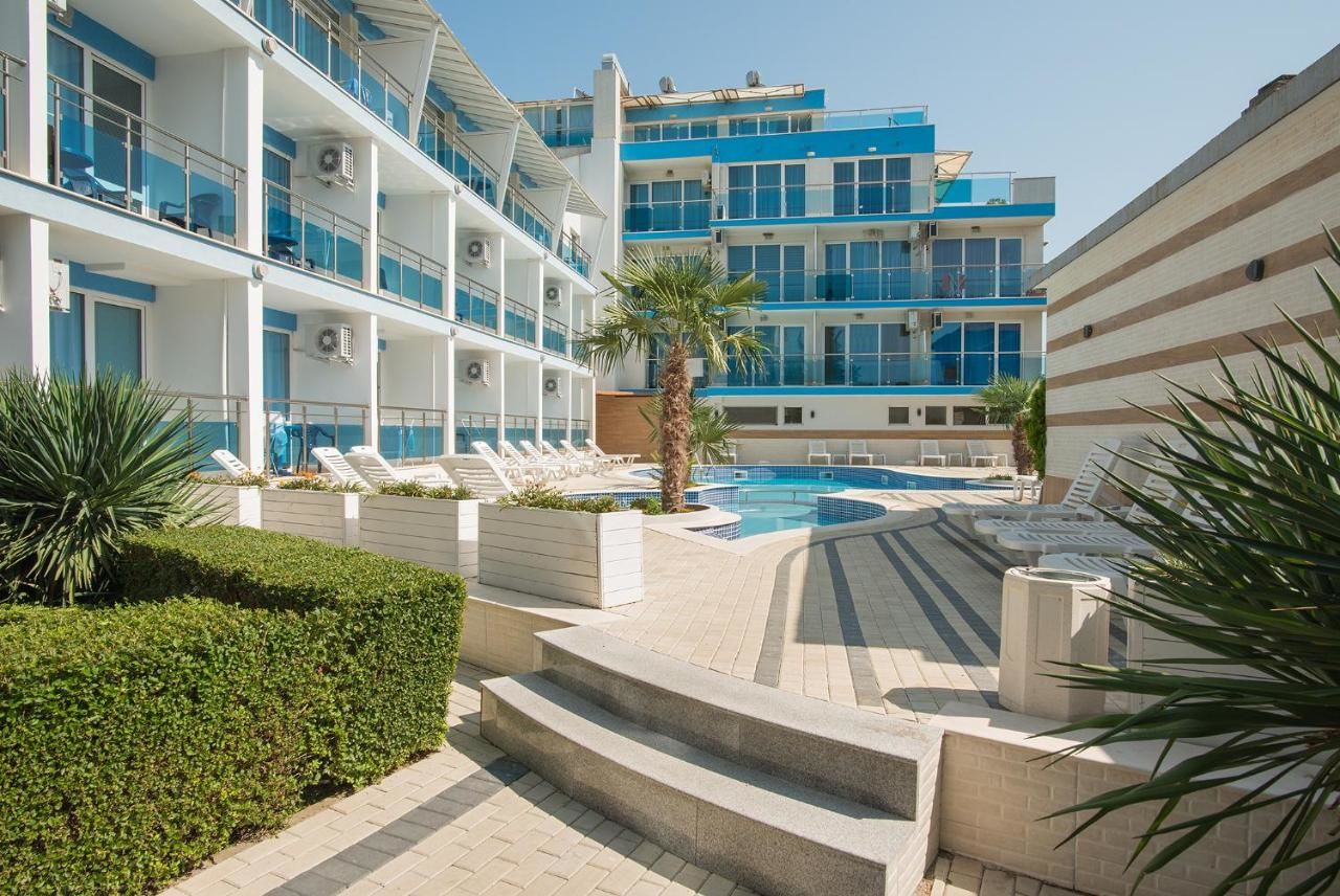Отель Hotel Eskada Beach - Все включено Ахтопол