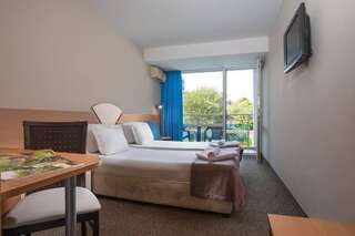 Отель Hotel Eskada Beach - Все включено Ахтопол Двухместный номер с 1 кроватью с видом на море-2